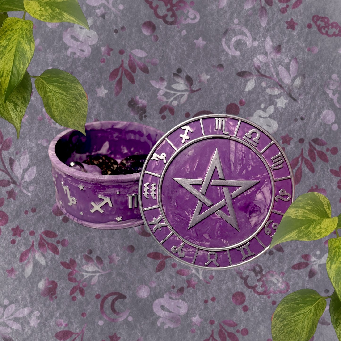 Trinket Box - Purple Star and Horoscopes Detail