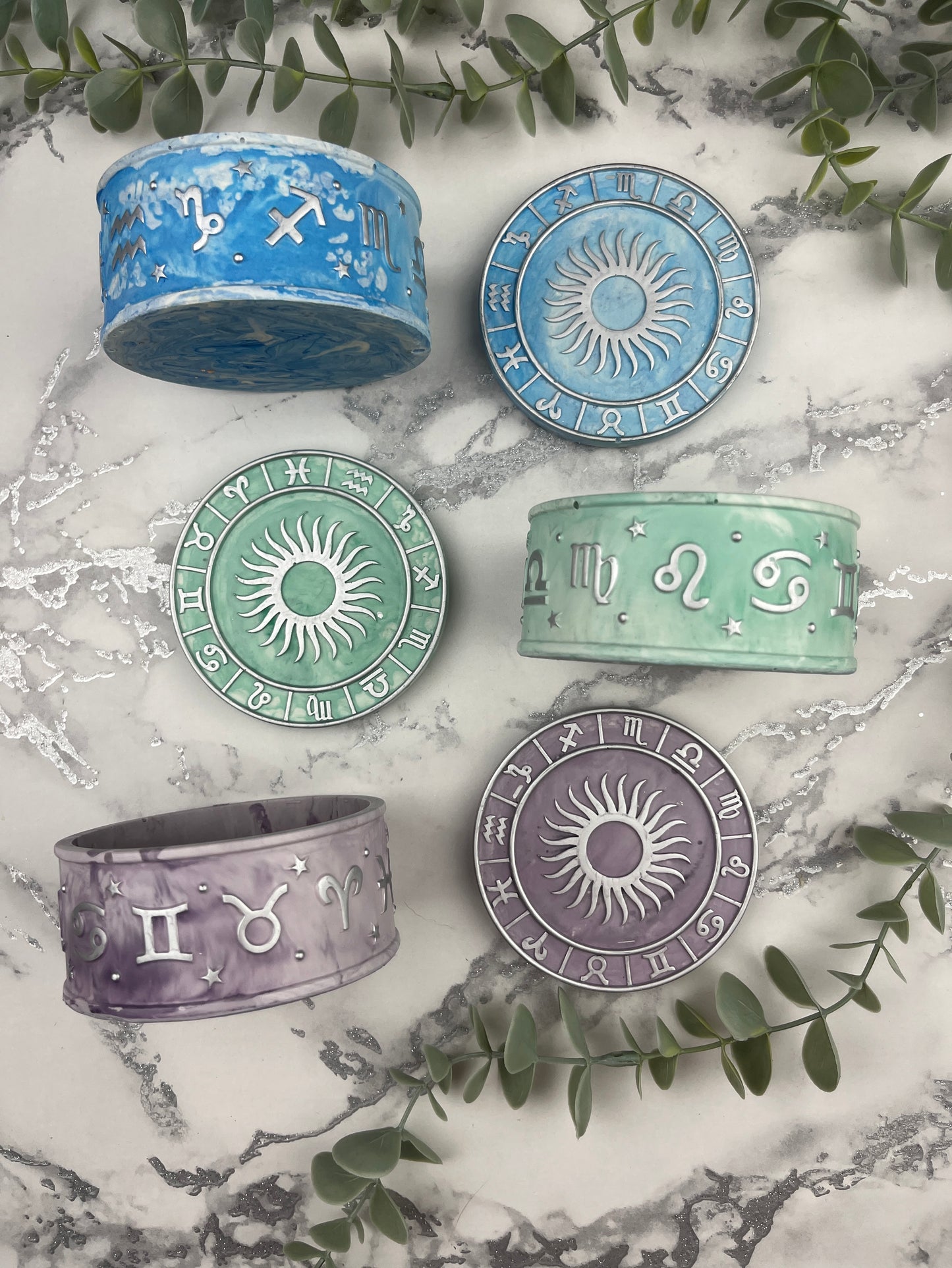 Trinket Box - Blue Sun and Horoscopes Detail