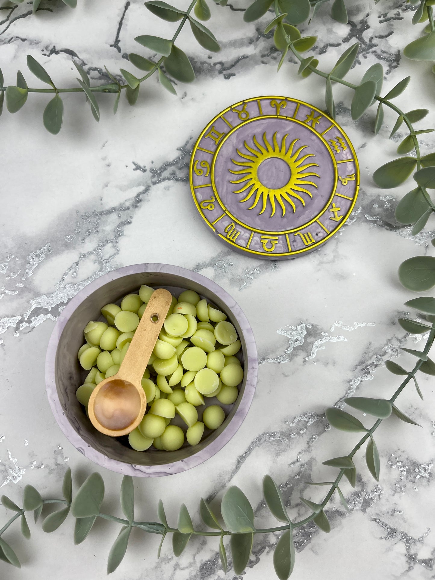 Trinket Box - Lilac Sun and Horoscopes Detail
