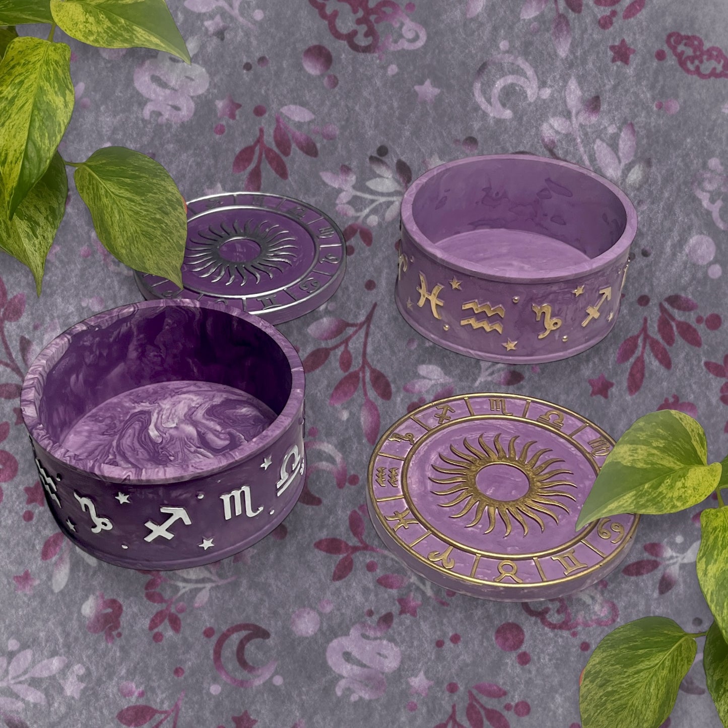 Trinket Box - Purple Sun and Horoscopes Detail