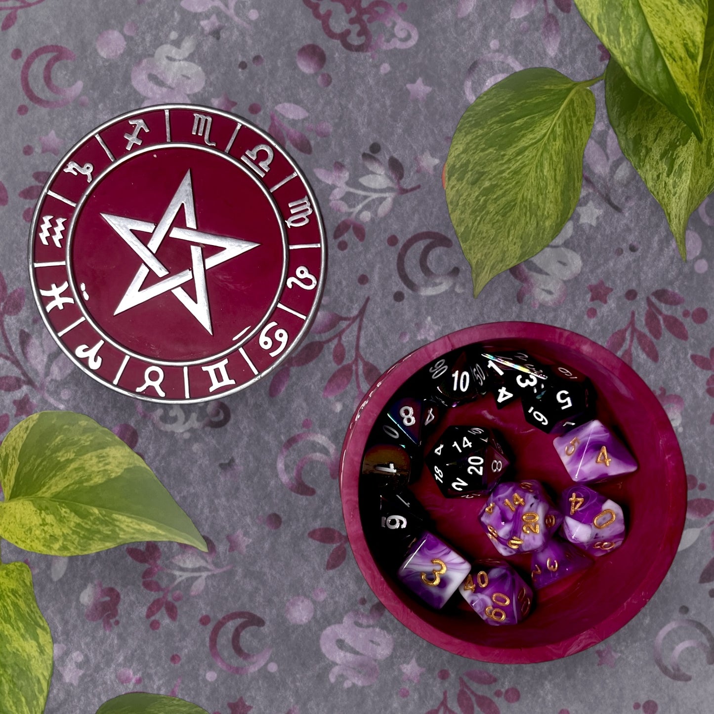 Trinket Box - Magenta Star and Horoscopes Detail