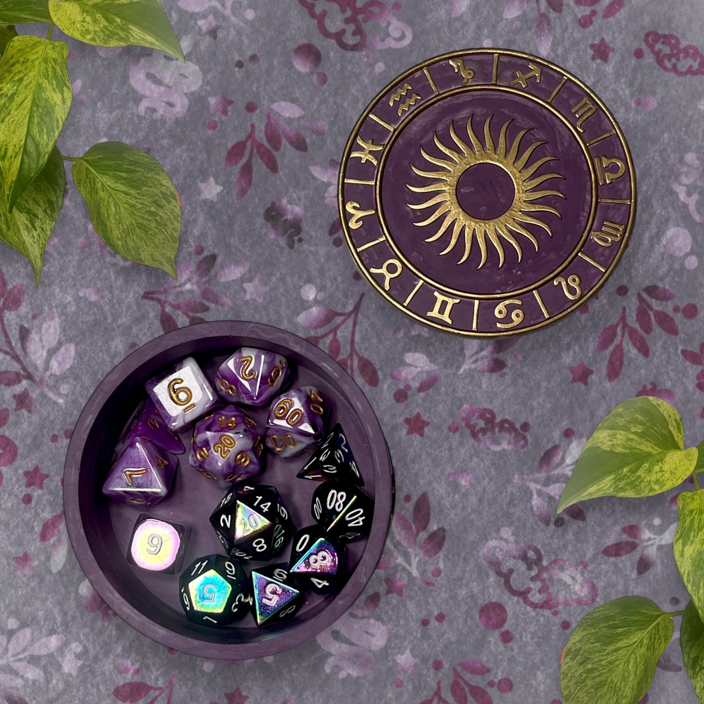 Trinket Box - Purple Sun and Horoscopes Detail