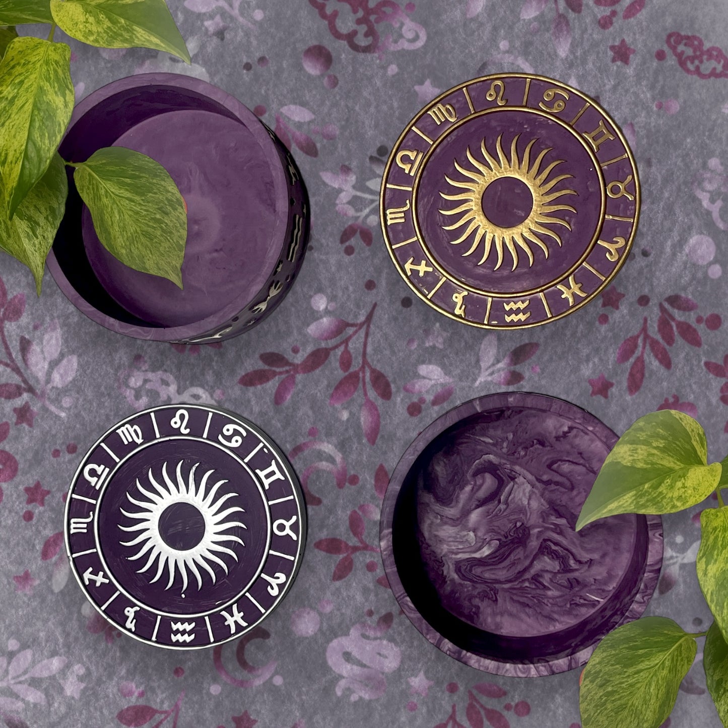 Trinket Box - Purple Sun and Horoscopes Detail