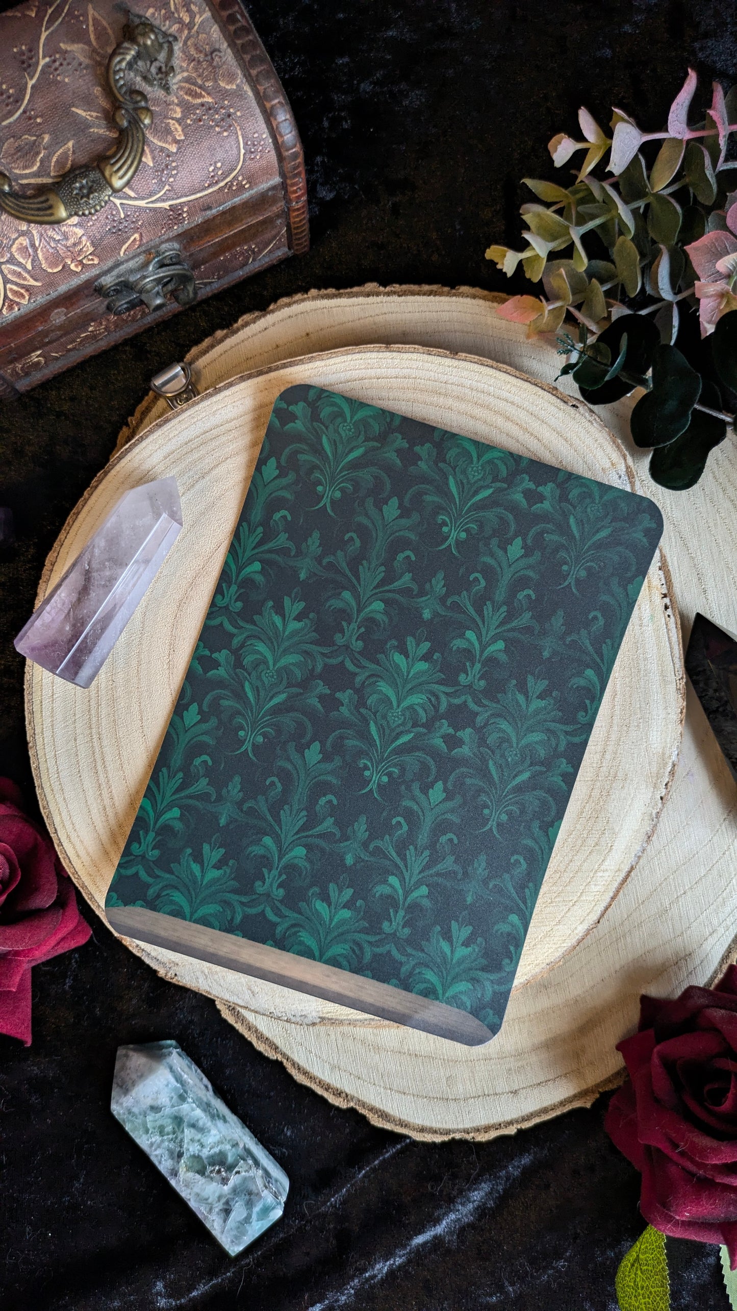 Bookshelf Design with Book Stickers E-Reader Insert for Kindle & Kobo