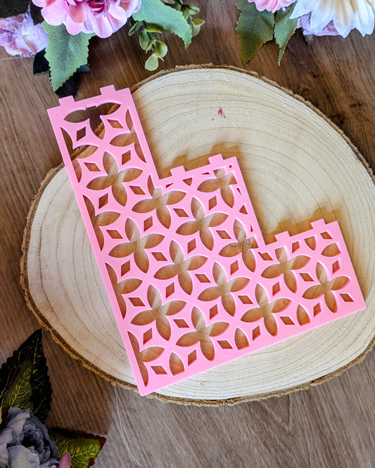 Floral Pattern Vertical Stands