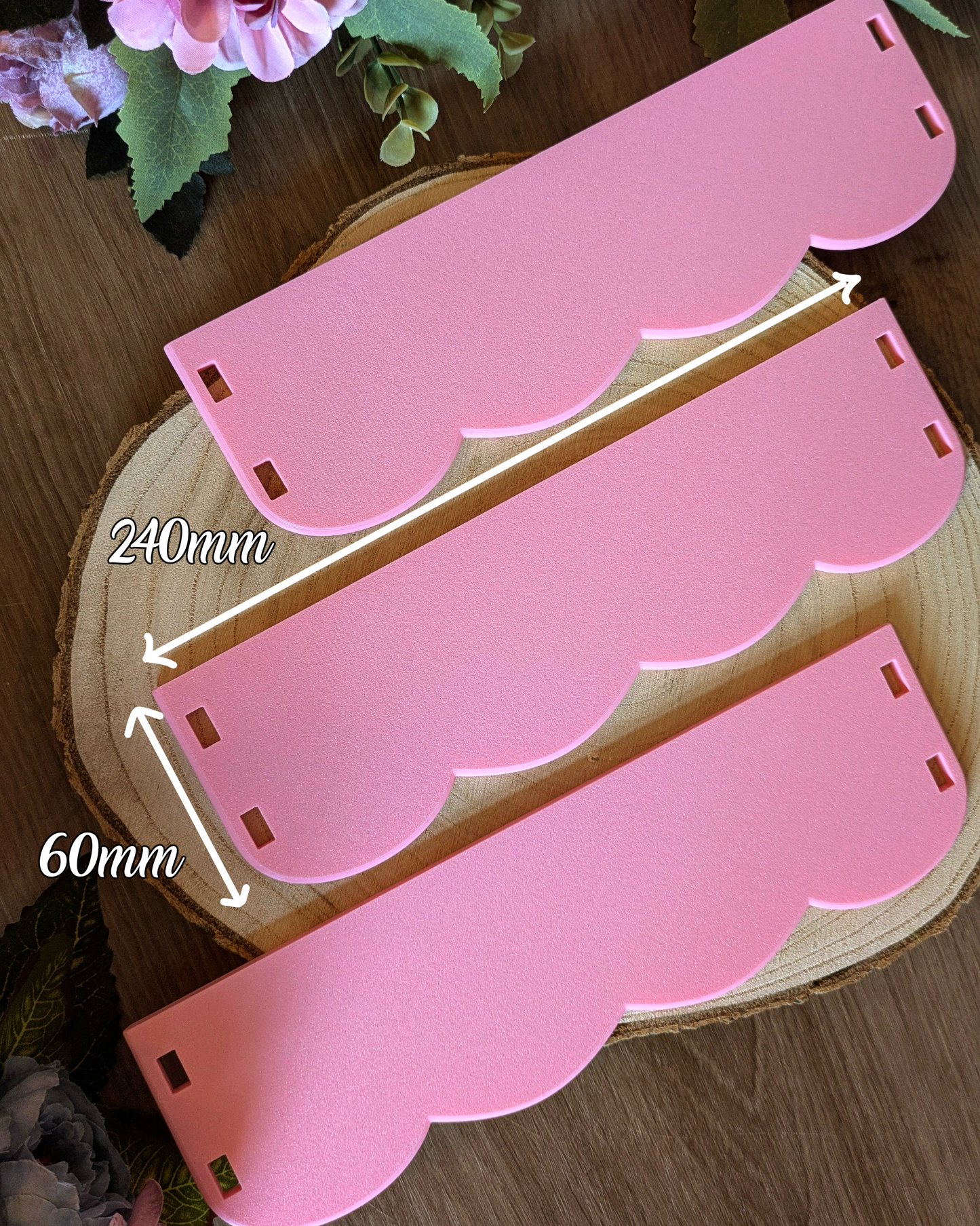 The Scalloped Shelf