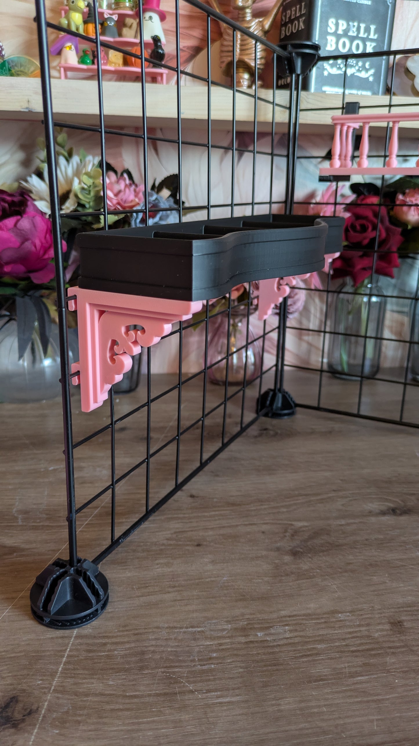 The Vintage Grid Wall Brackets
