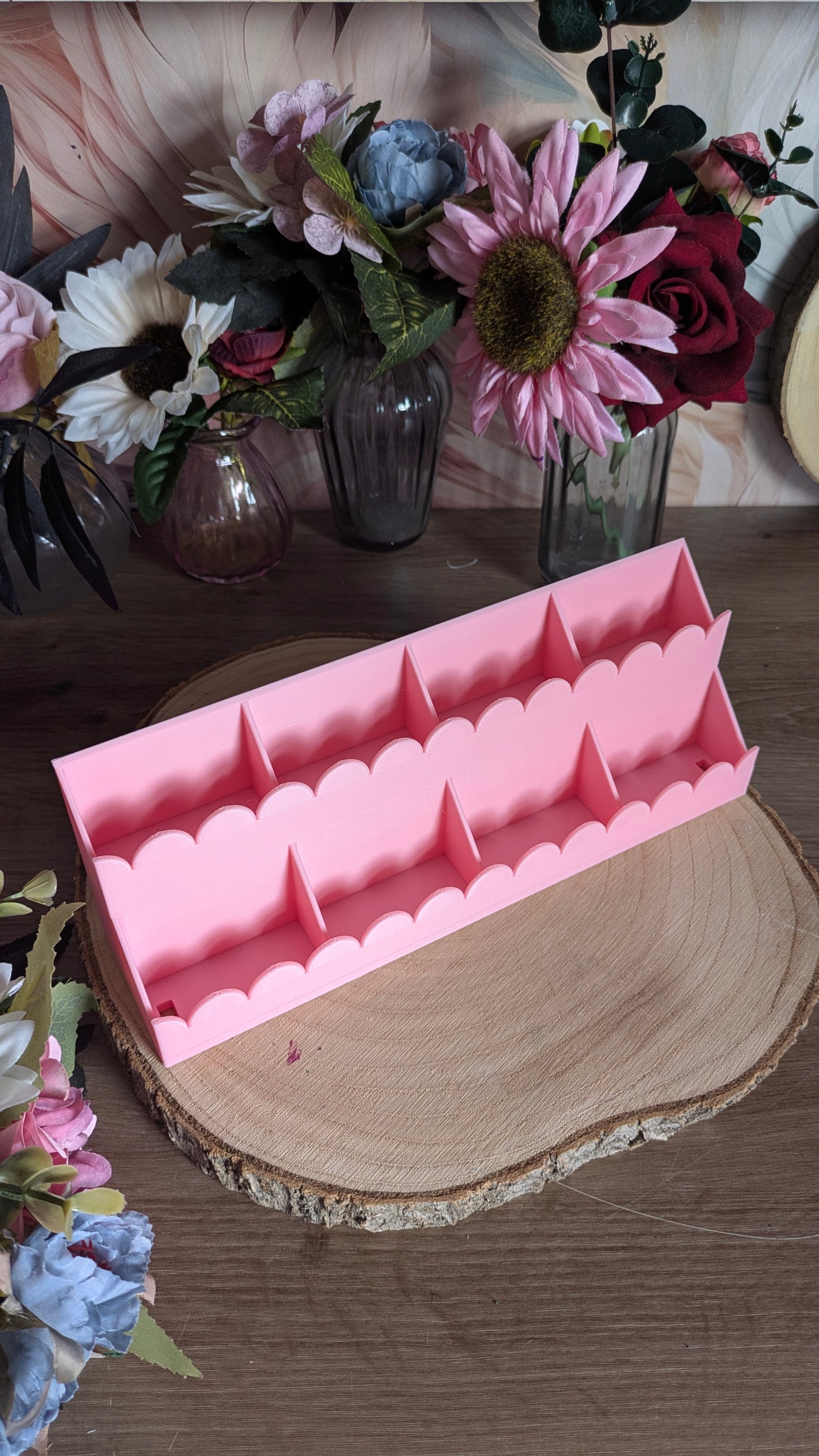 The Scalloped Tray Shelf