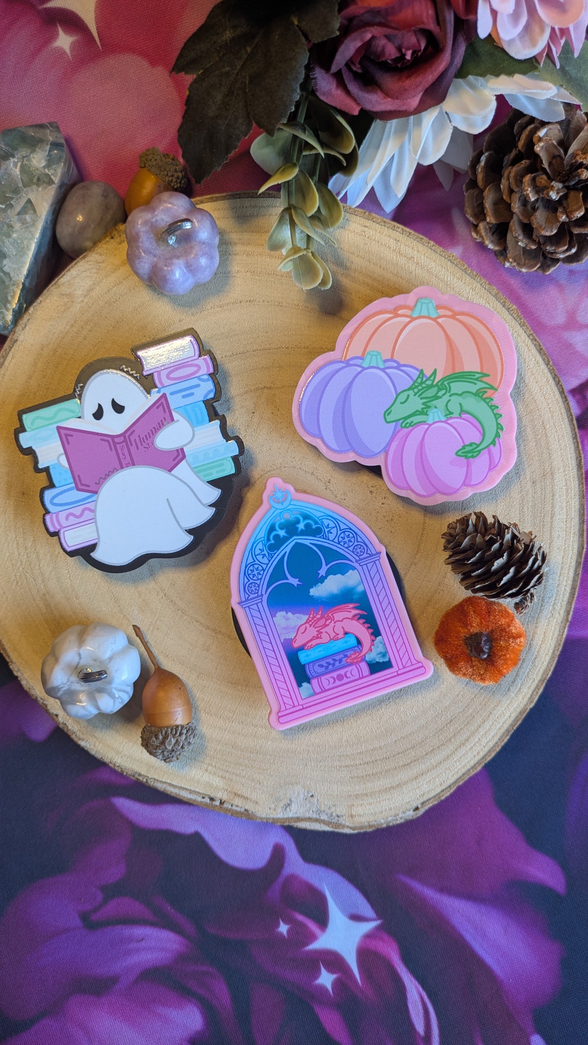 Pumpkin Patch Nap - Handmade Magnetic Kindle Grips