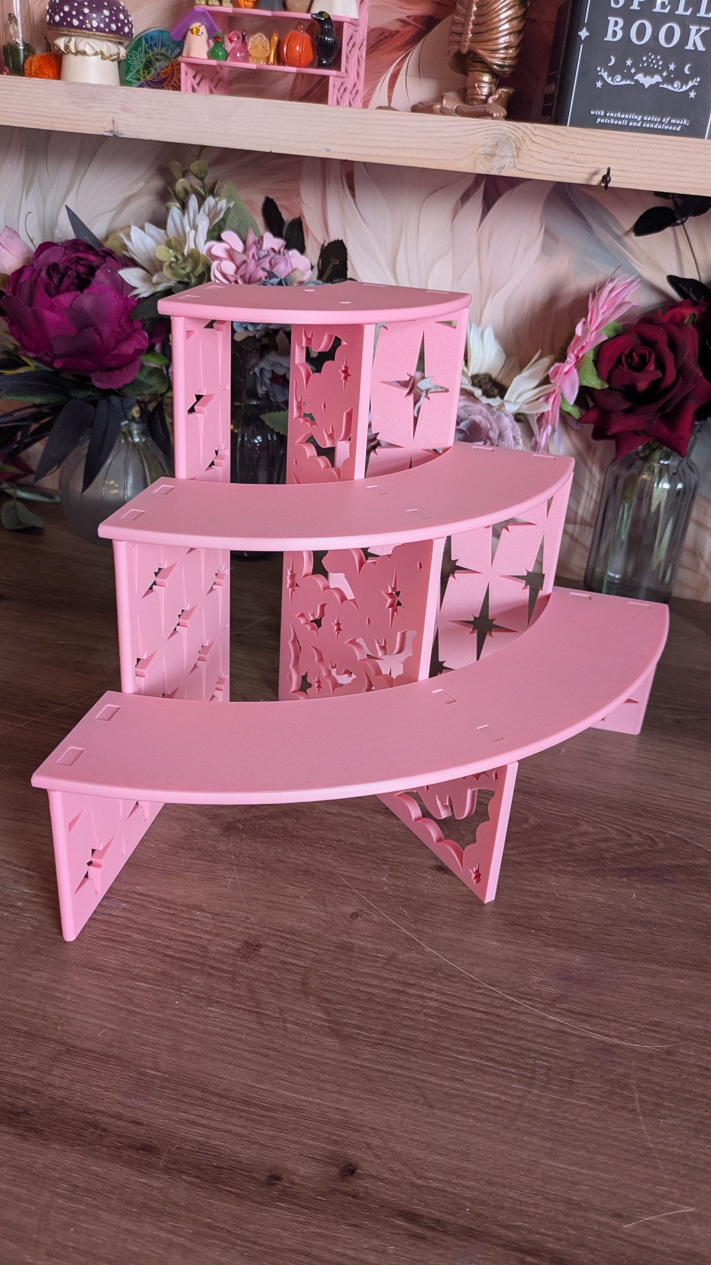 The Curved Corner Shelves
