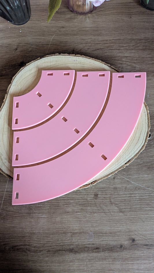 The Curved Corner Shelves