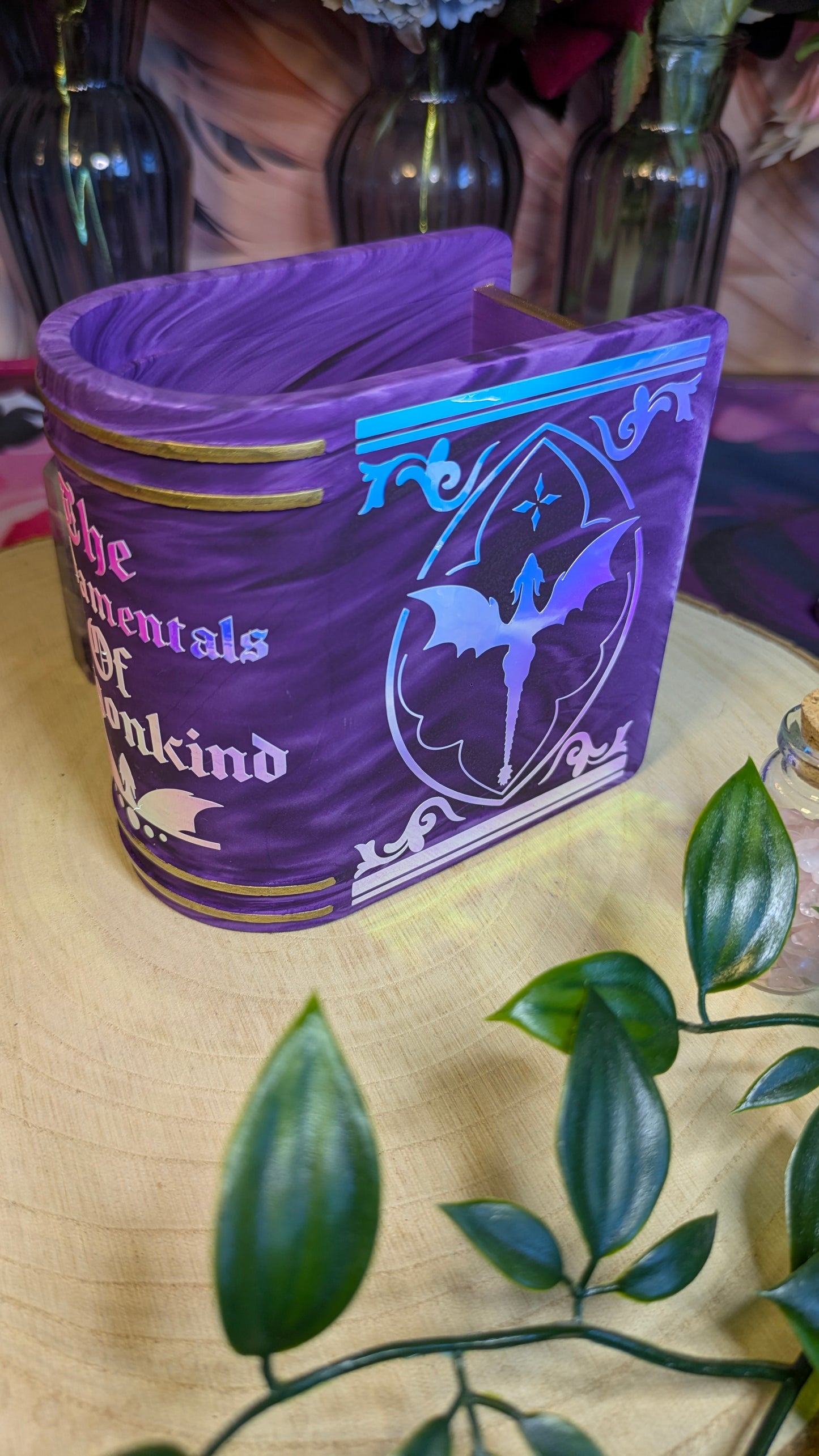 Book Pot - The Fundamentals Of Dragonkind
