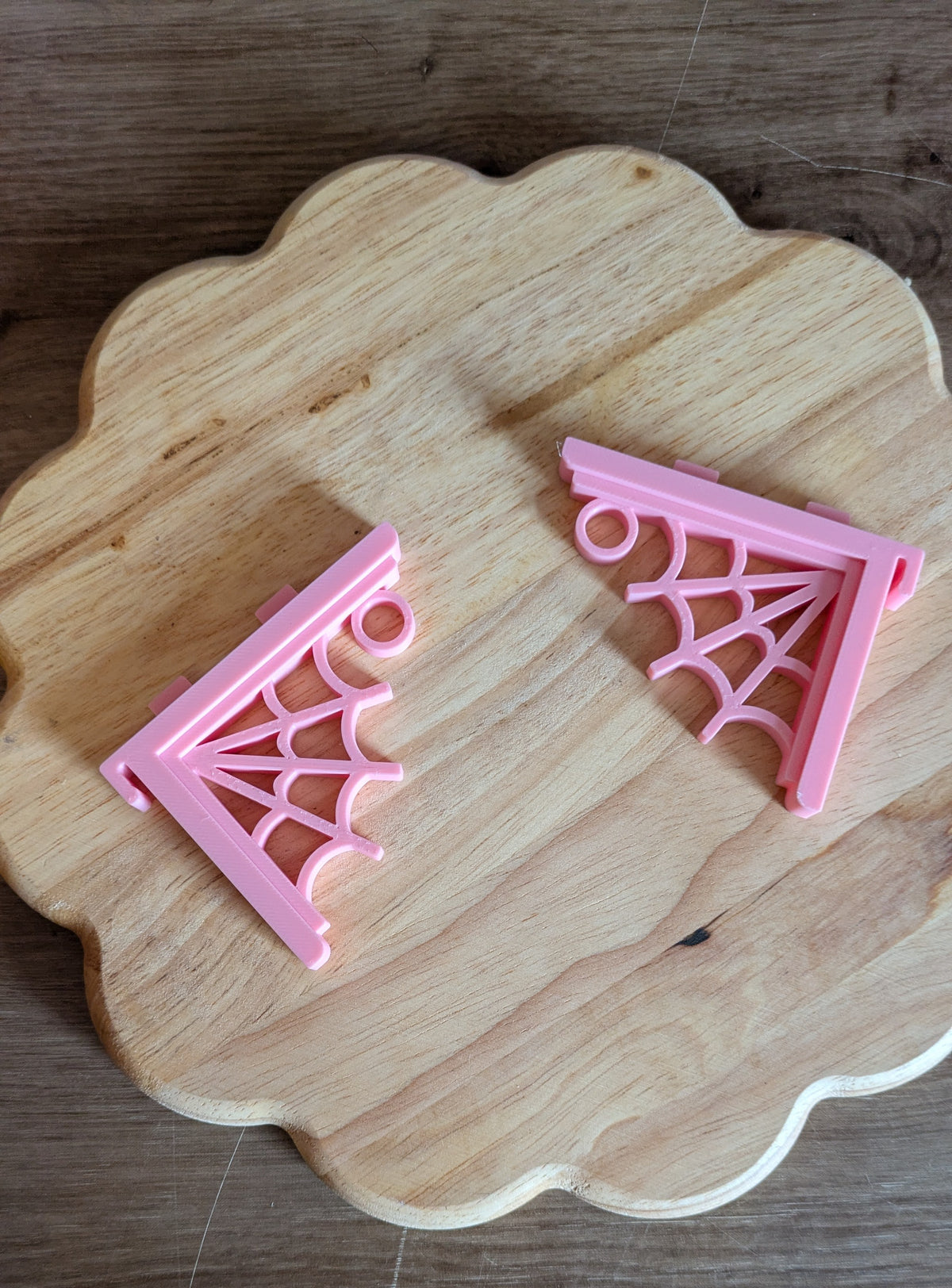 The Spiderweb Grid Wall Brackets