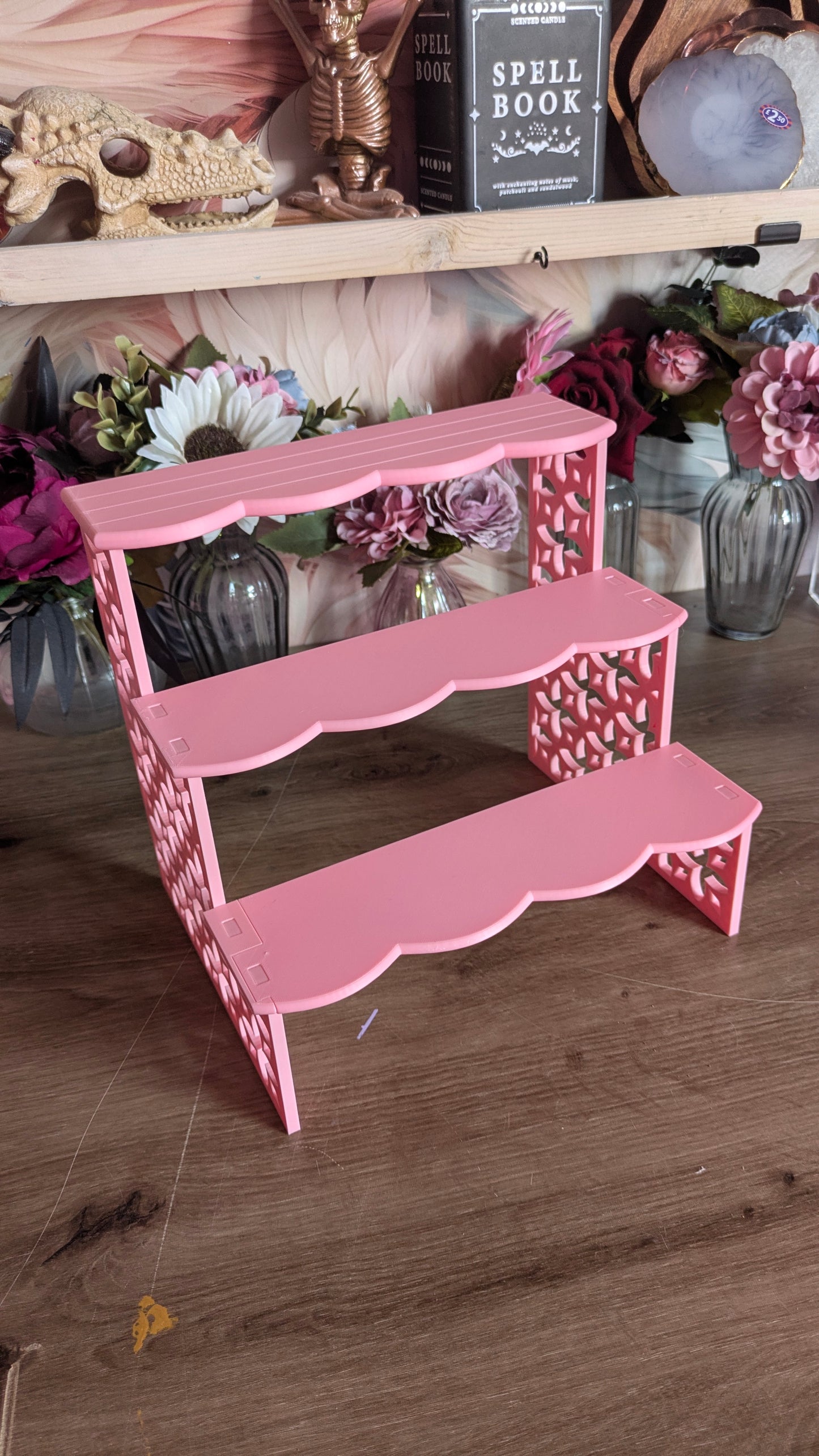The Scalloped Connector Shelf