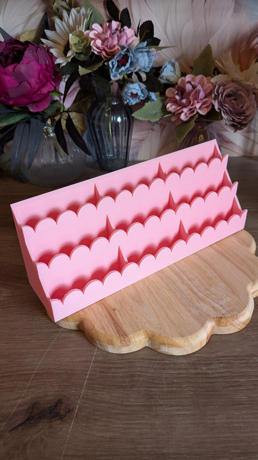 The Three Section Three Tier Scallop Shelf