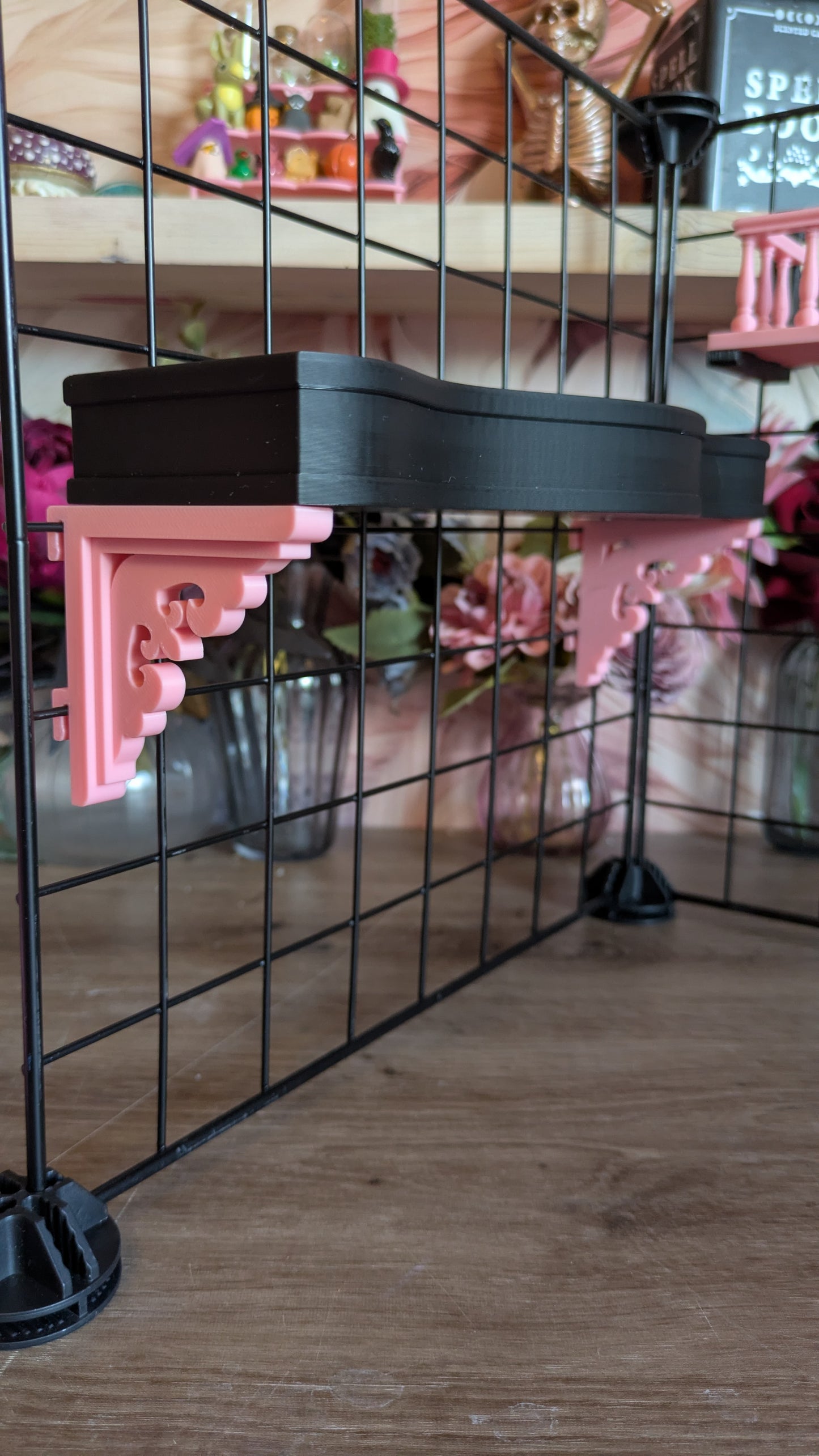 The Vintage Grid Wall Brackets
