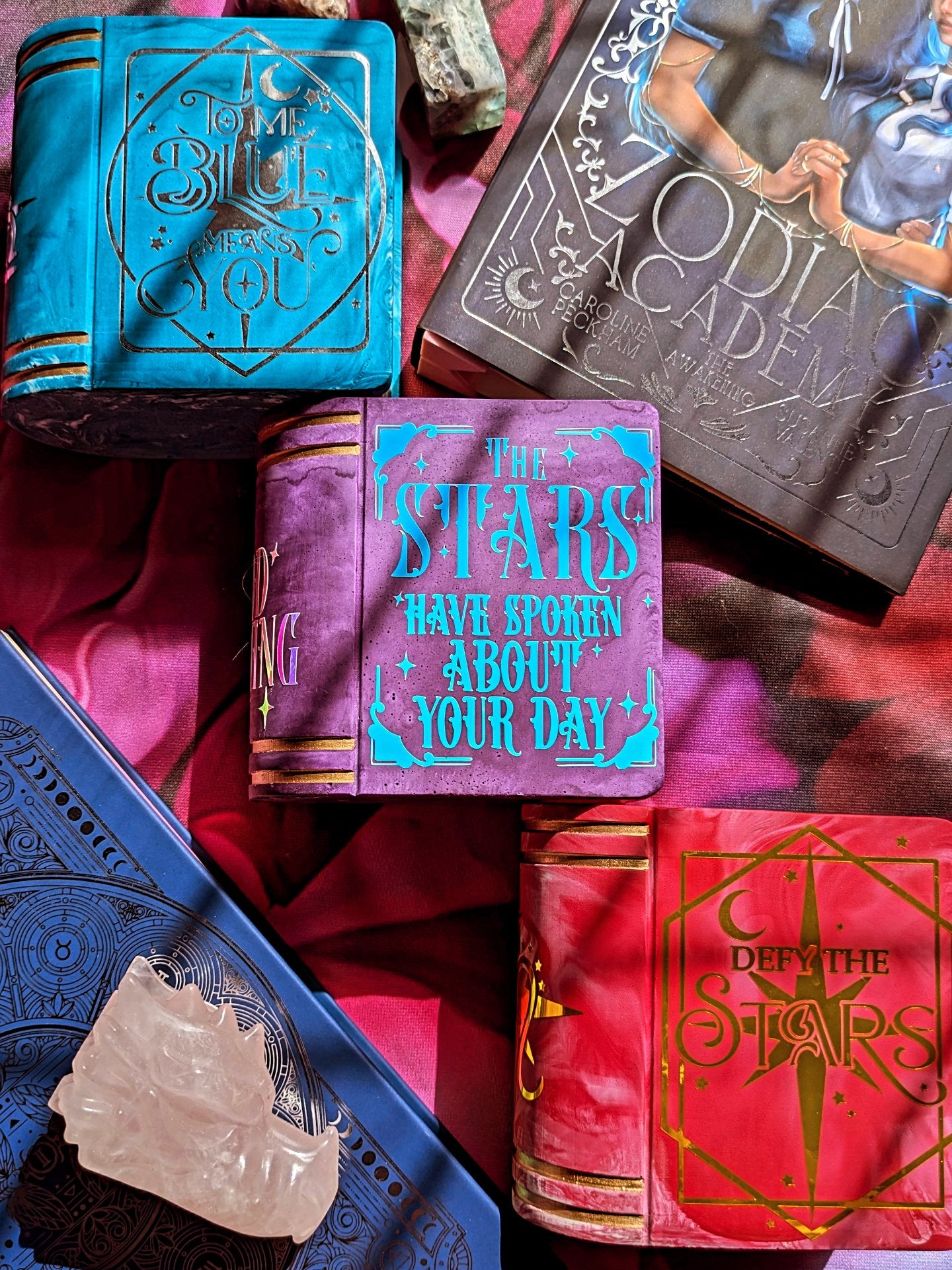 Officially Licensed Book Pot - Defy The Stars