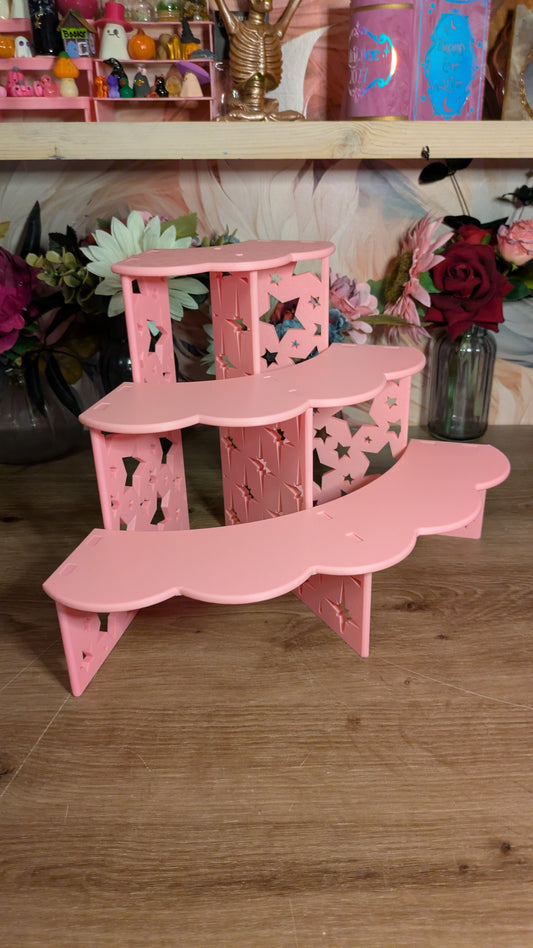 The Scalloped Corner Shelves