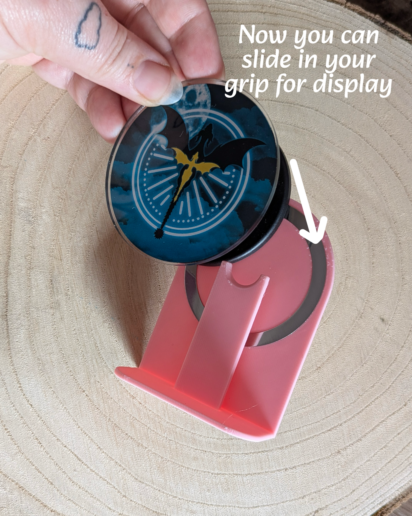 Freestanding Kindle Grip Stand