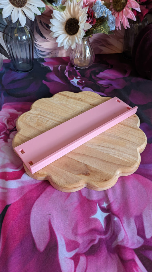 The Simple Edged Shelf