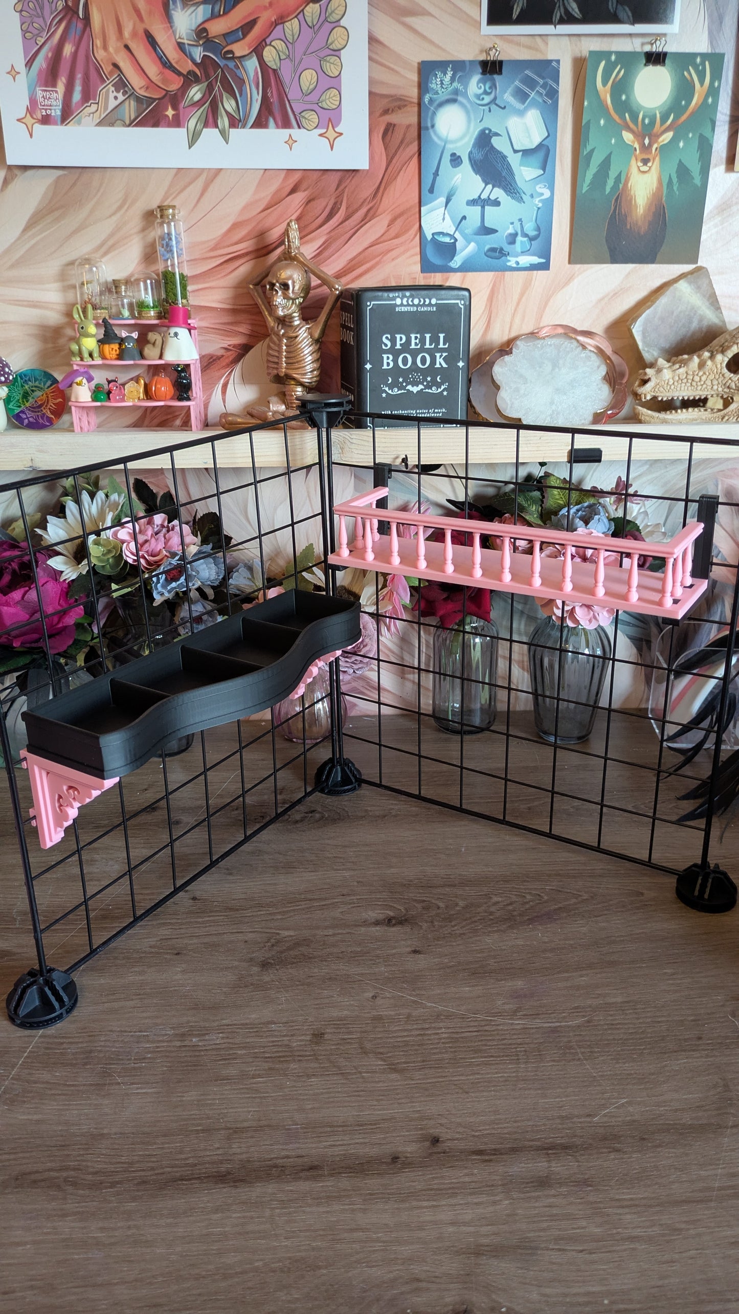The Simple Grid Wall Brackets