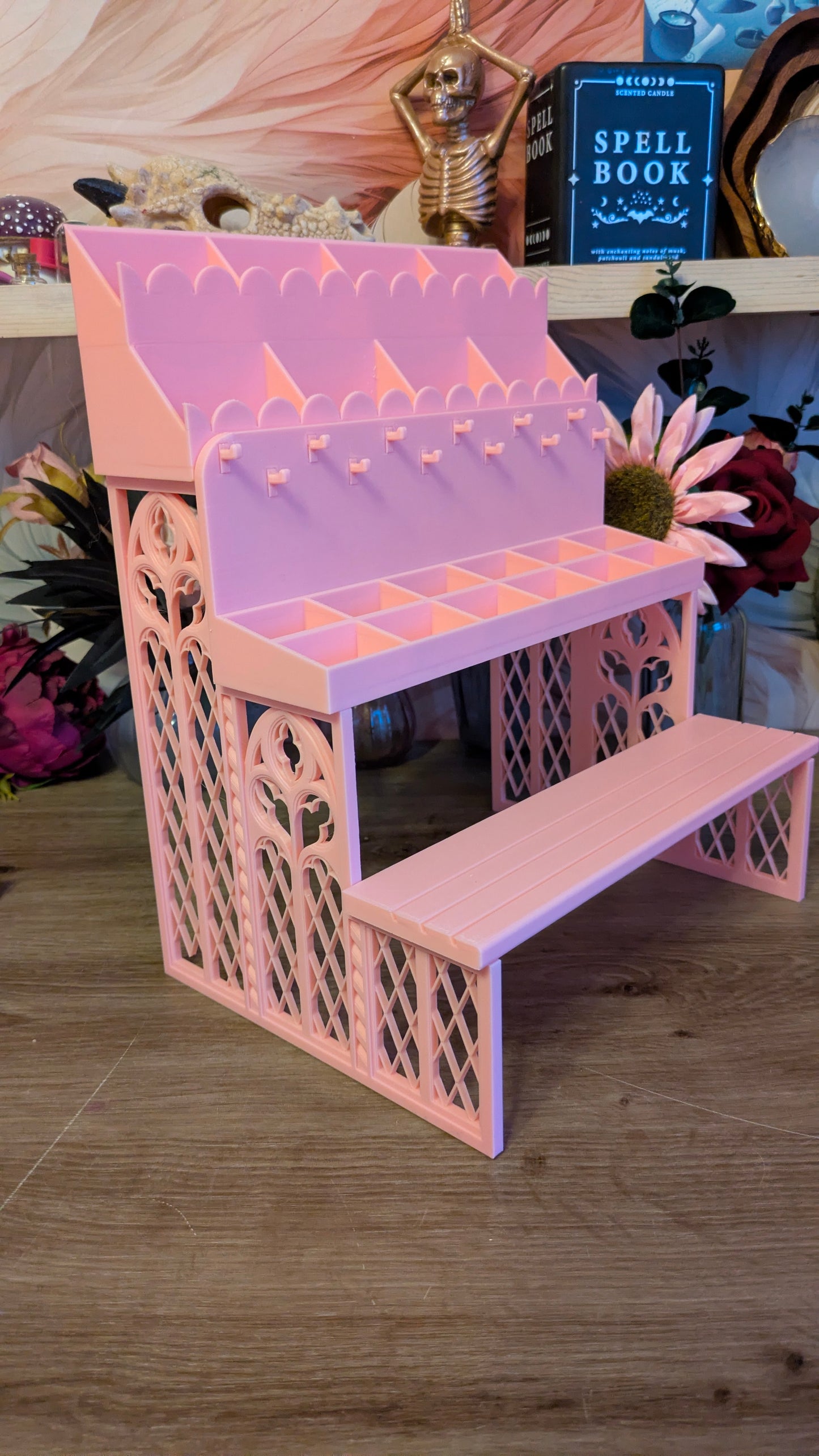 Gothic Cathedral Style Vertical Stands